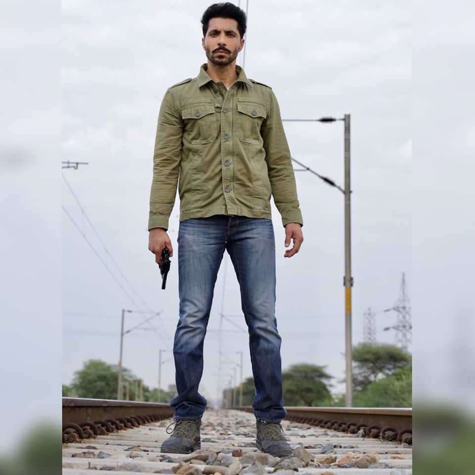 960x960 Deep Sidhu film actor HD Picture, Wallpaper, Phone