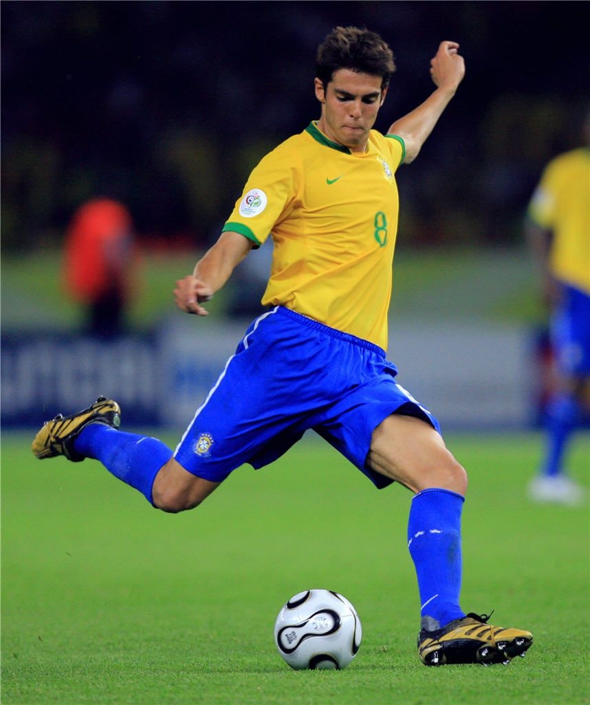 860x1030 Ricardo Kaka. Beautiful Cool Wallpaper, Phone