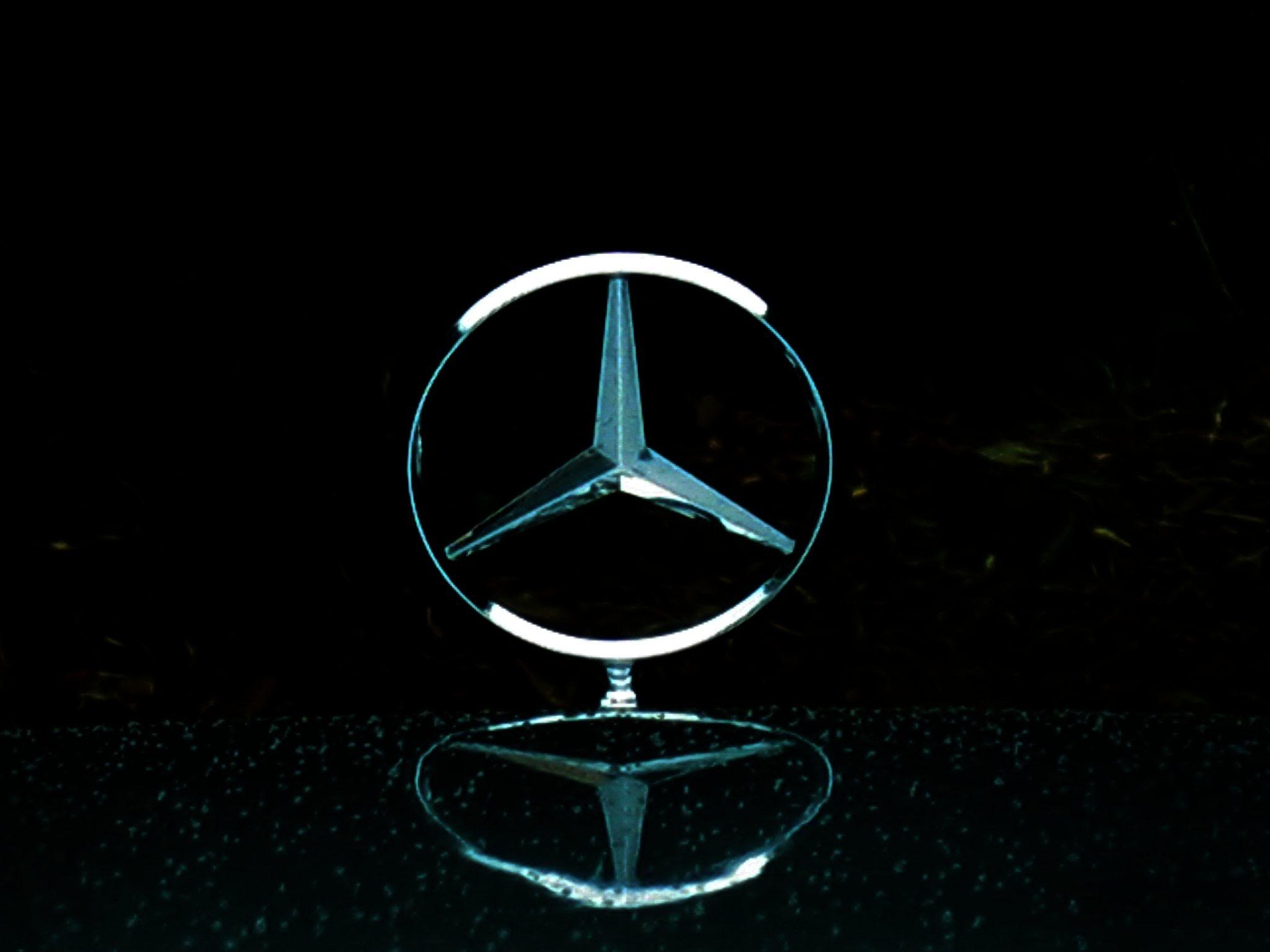 2050x1540 Mercedes logo HD wallpaper hd, Desktop