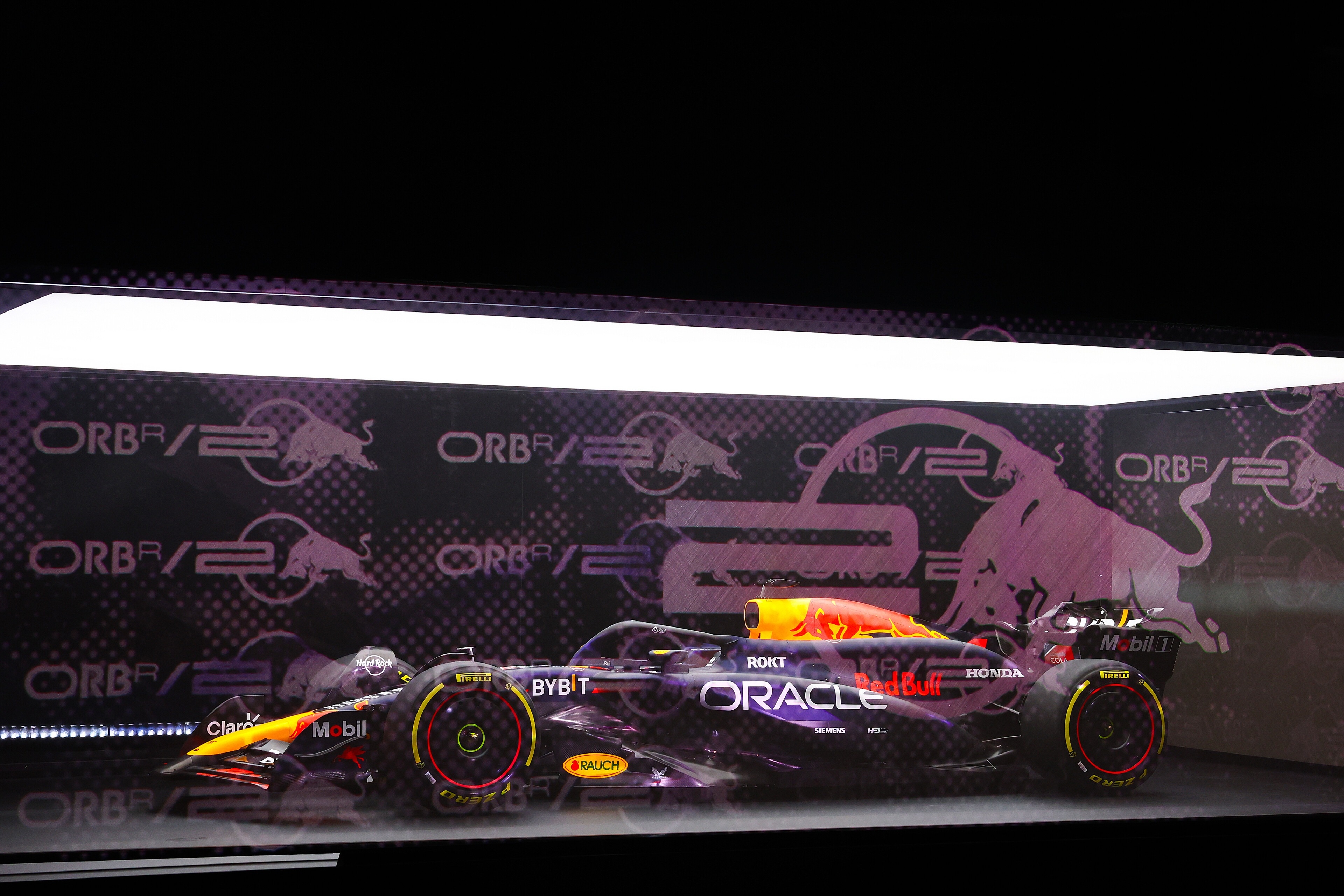 3840x2560 2024 Red Bull RB20 F1 Car Launch Photo, Desktop