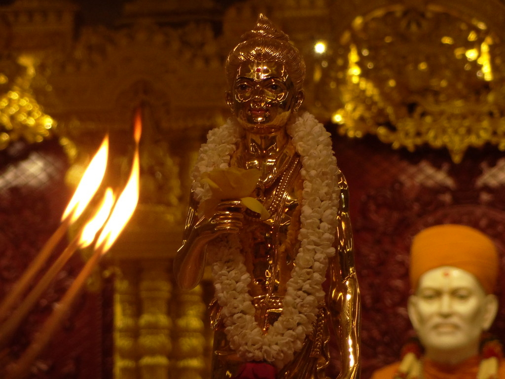 1030x770 Neelkanth varni maharaj. This one was clicked during aarti, Desktop