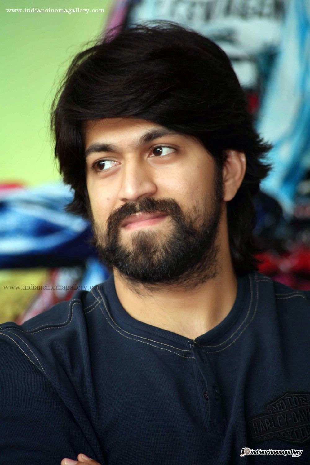 1000x1500 Yash At Bombay Mitayi Audio Release 23716, Phone