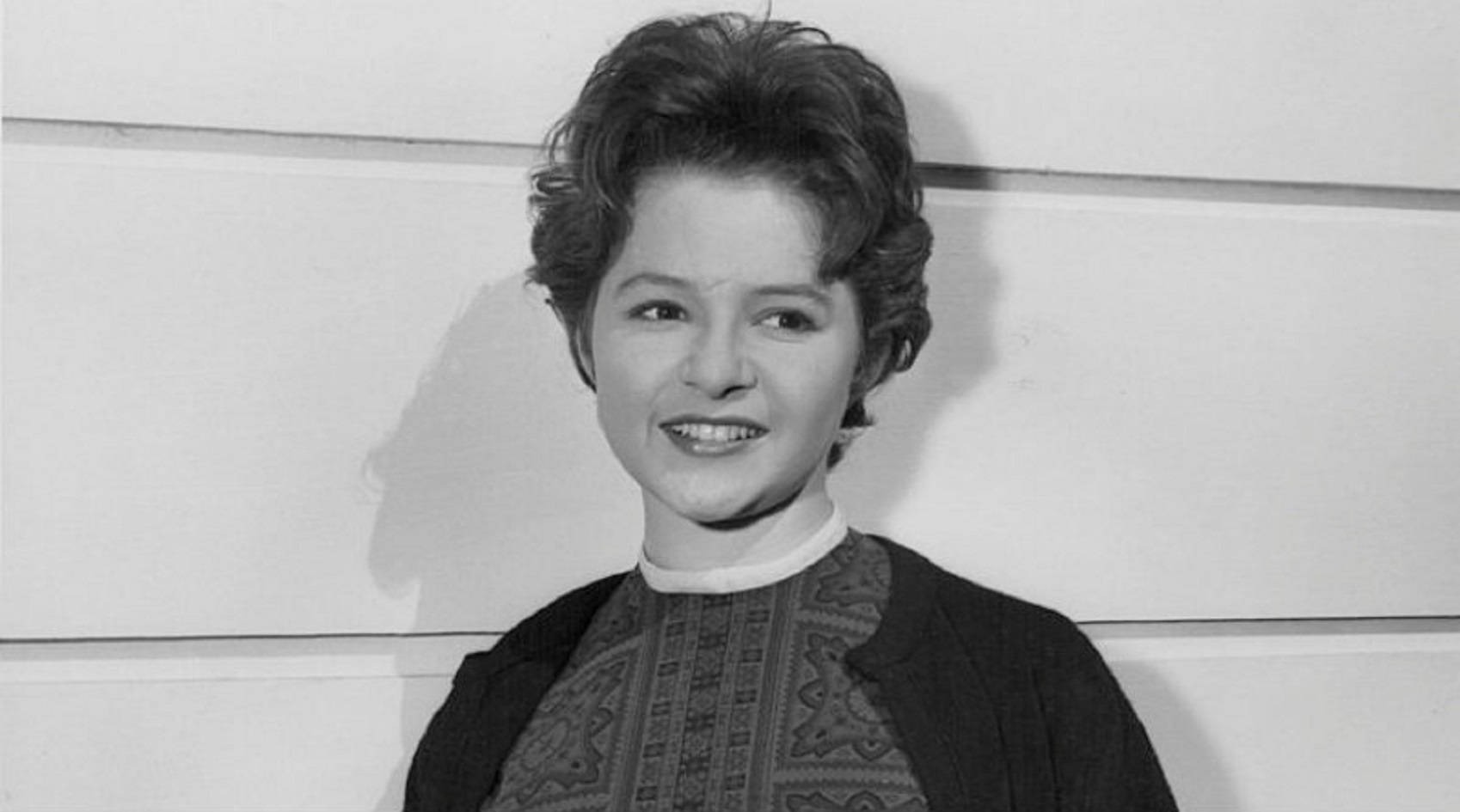 1700x950 Download 1960's American Solo Singer Brenda Lee Wallpaper, Desktop