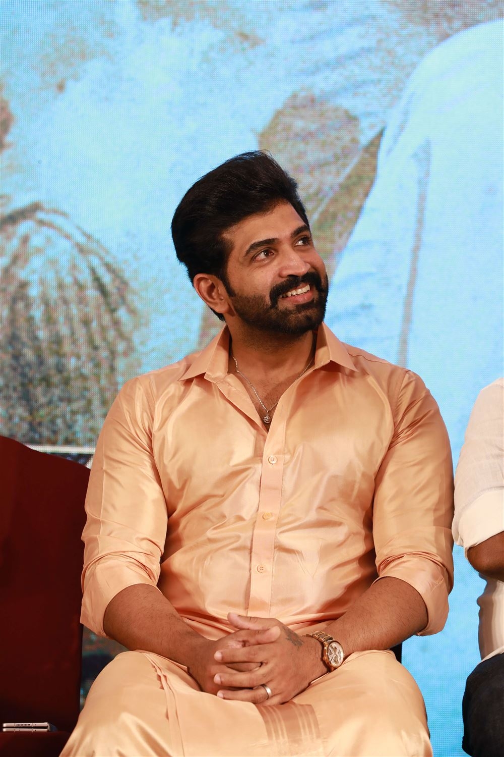 1000x1500 Yaanai Movie Press Meet Stills, Phone