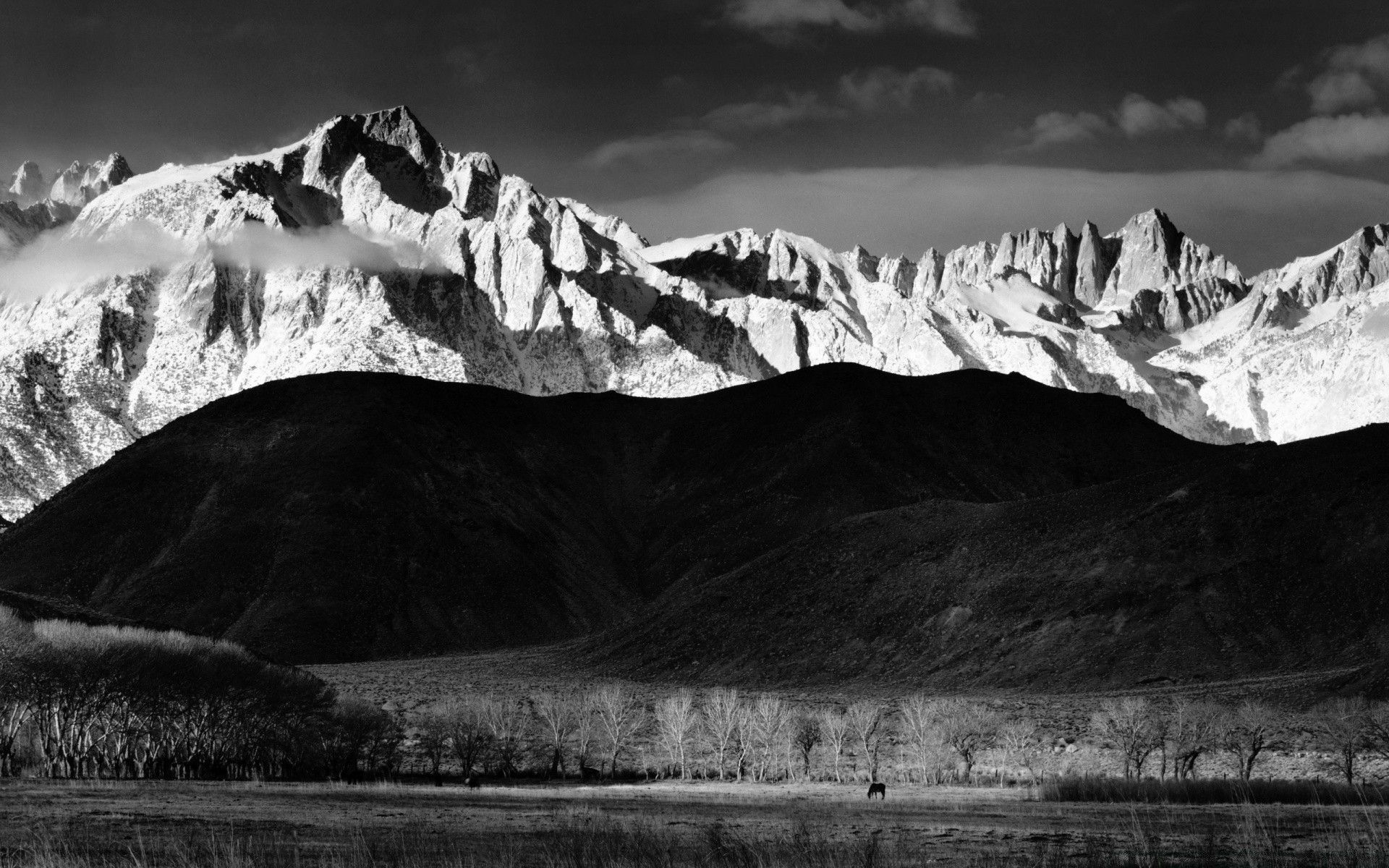 1920x1200 Mountains Monochrome, Desktop