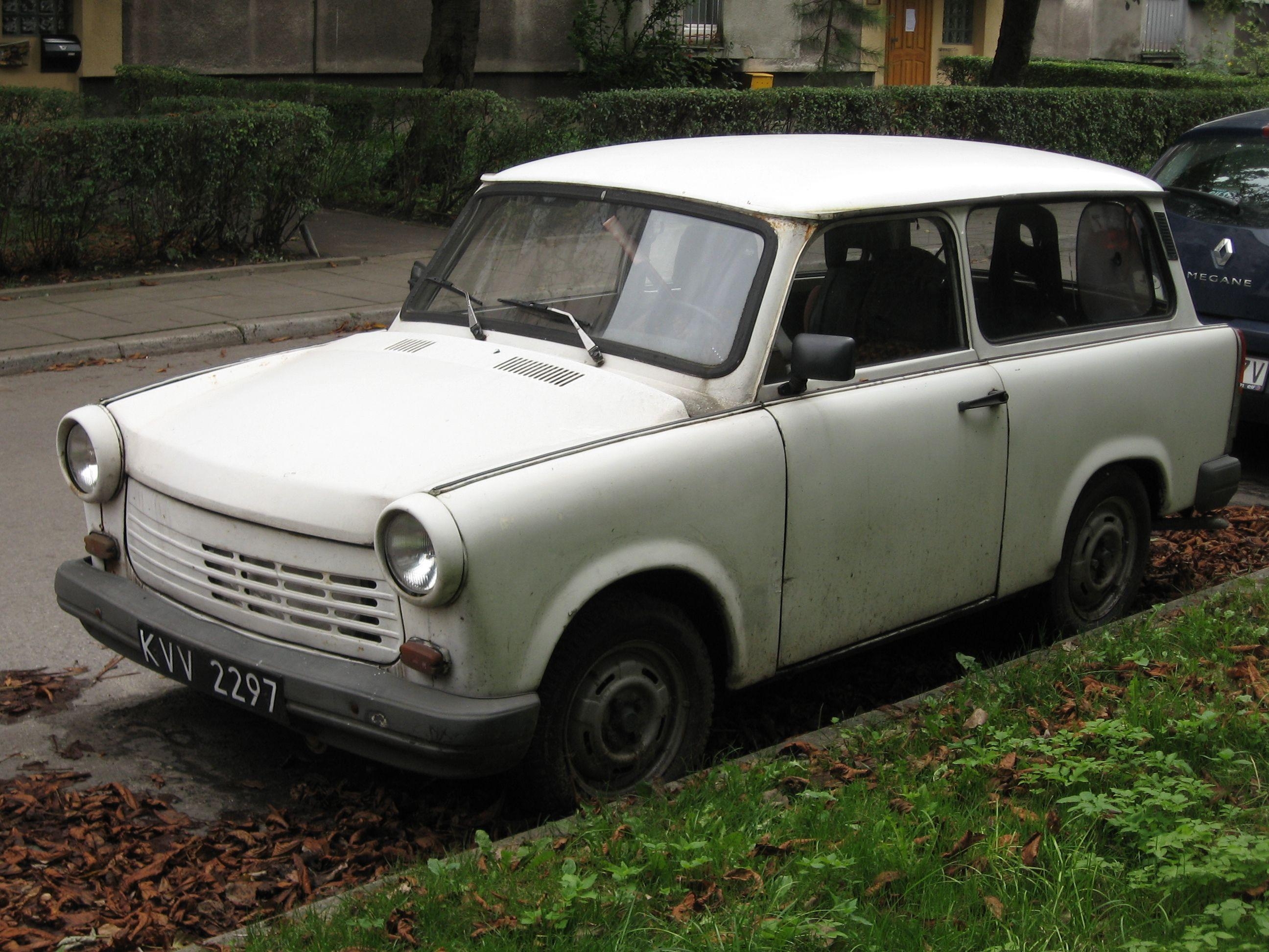 2600x1950 Trabant 1.1, Desktop