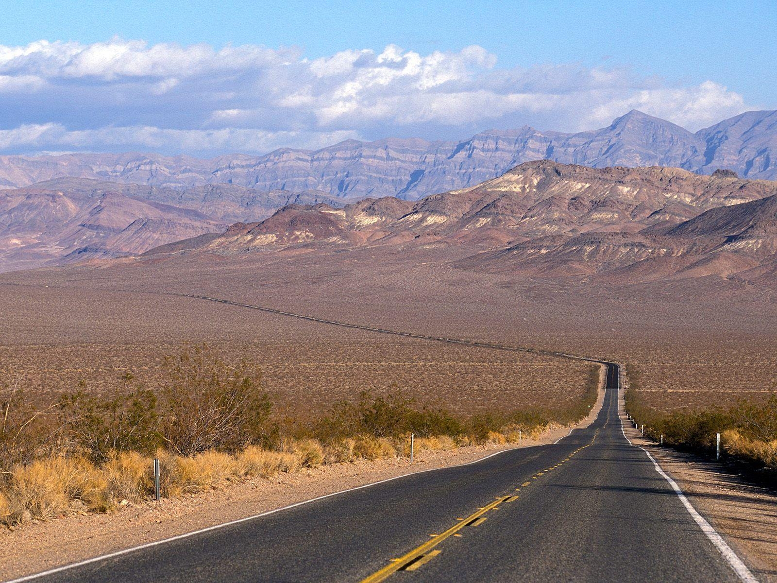 1600x1200 drove through death valley more times than i can remember. hot, Desktop