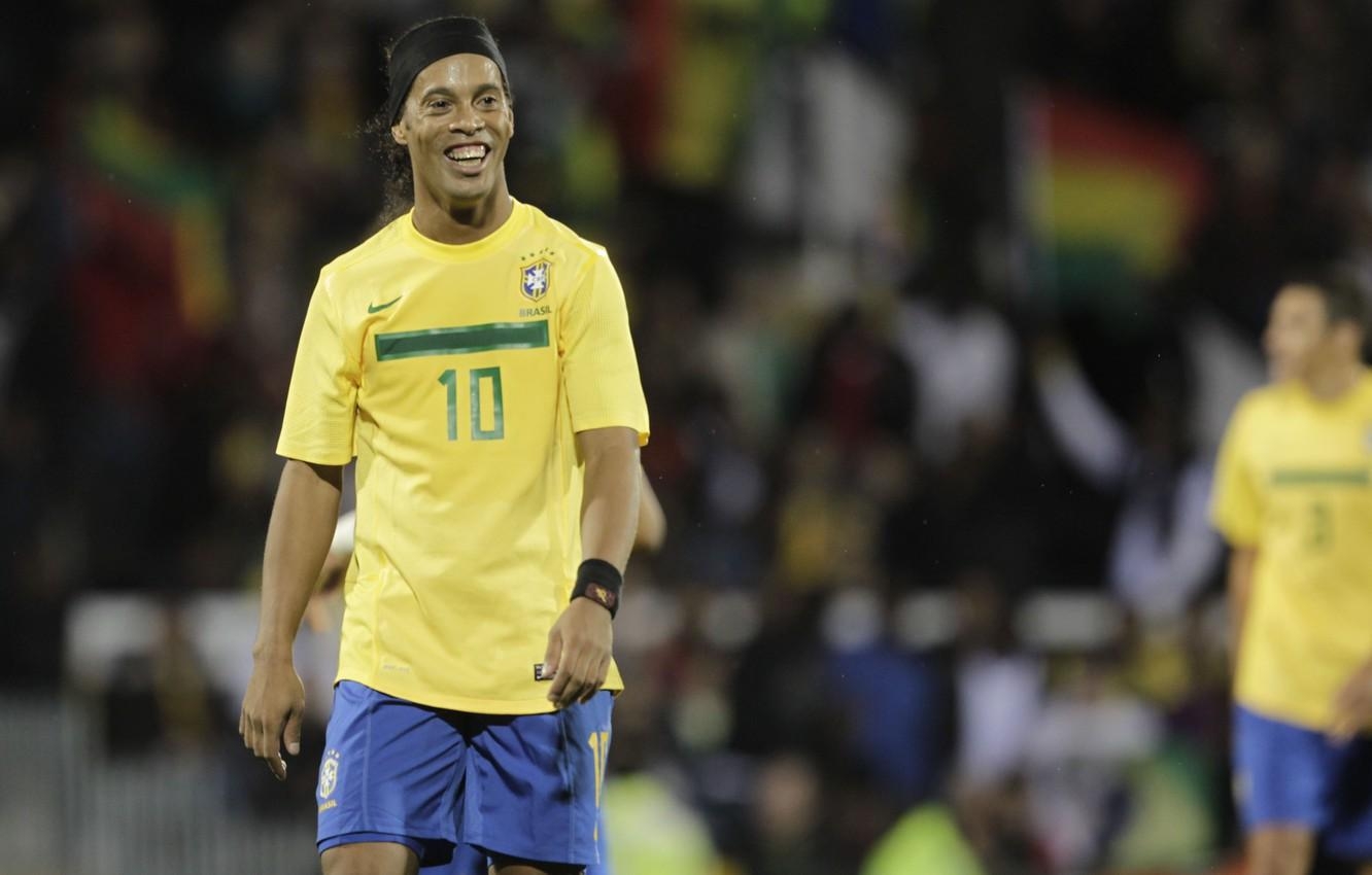 1340x850 Wallpaper football, football, brazil, ronaldinho, ronaldinhio, Desktop