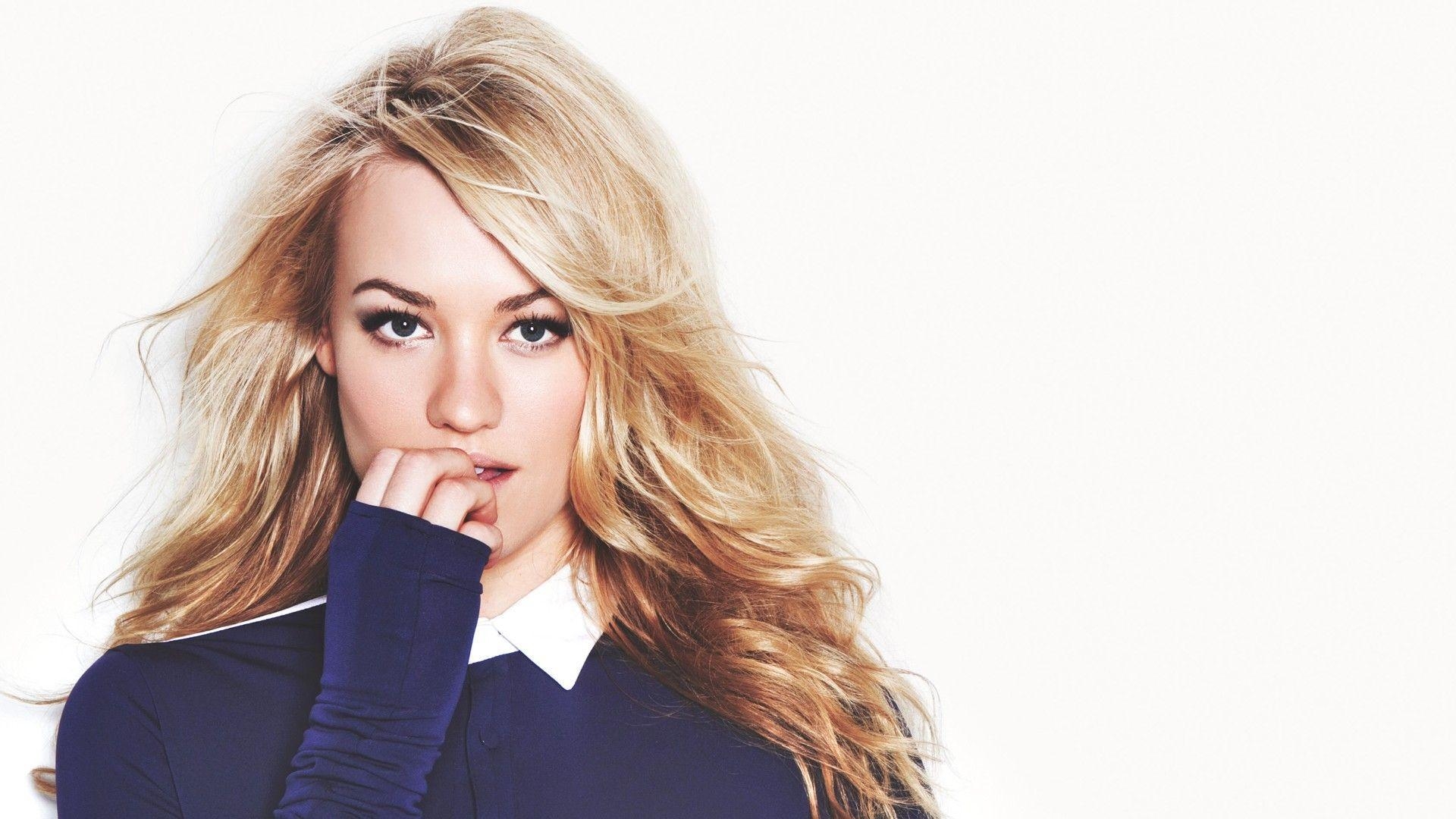 1920x1080 Yvonne Strahovski Wallpaper Theme With 10 Background, Desktop