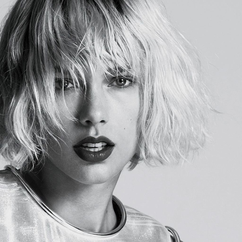 1030x1030 Taylor Swift Bw Dark Face Singer iPad Wallpaper Free Download, Phone