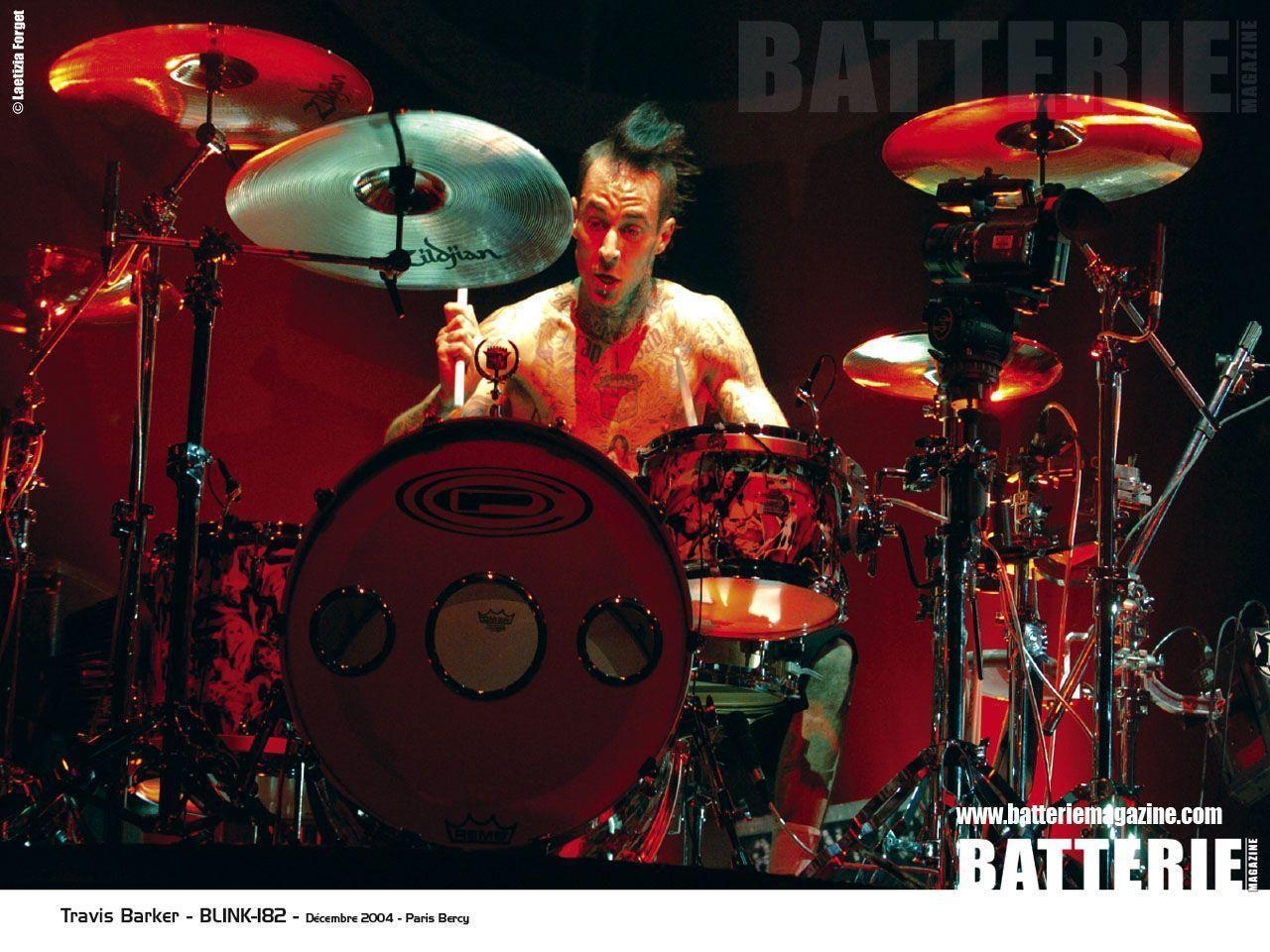 1280x960 Travis Barker Goodies Batterie Magazine  #travis, Desktop