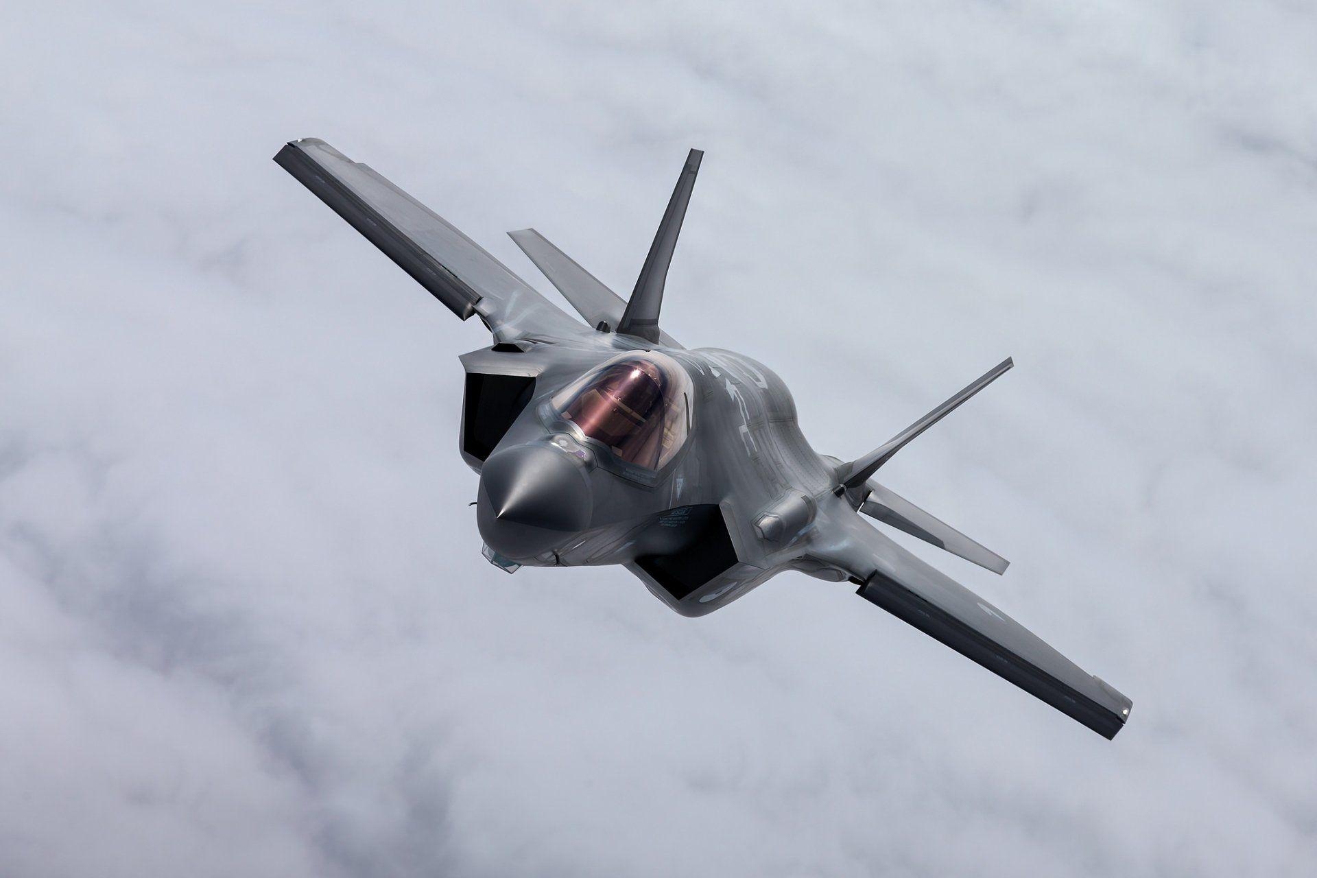 1920x1280 Lockheed Martin F 35 Lightning II Jet Fighter Wallpaper, Desktop