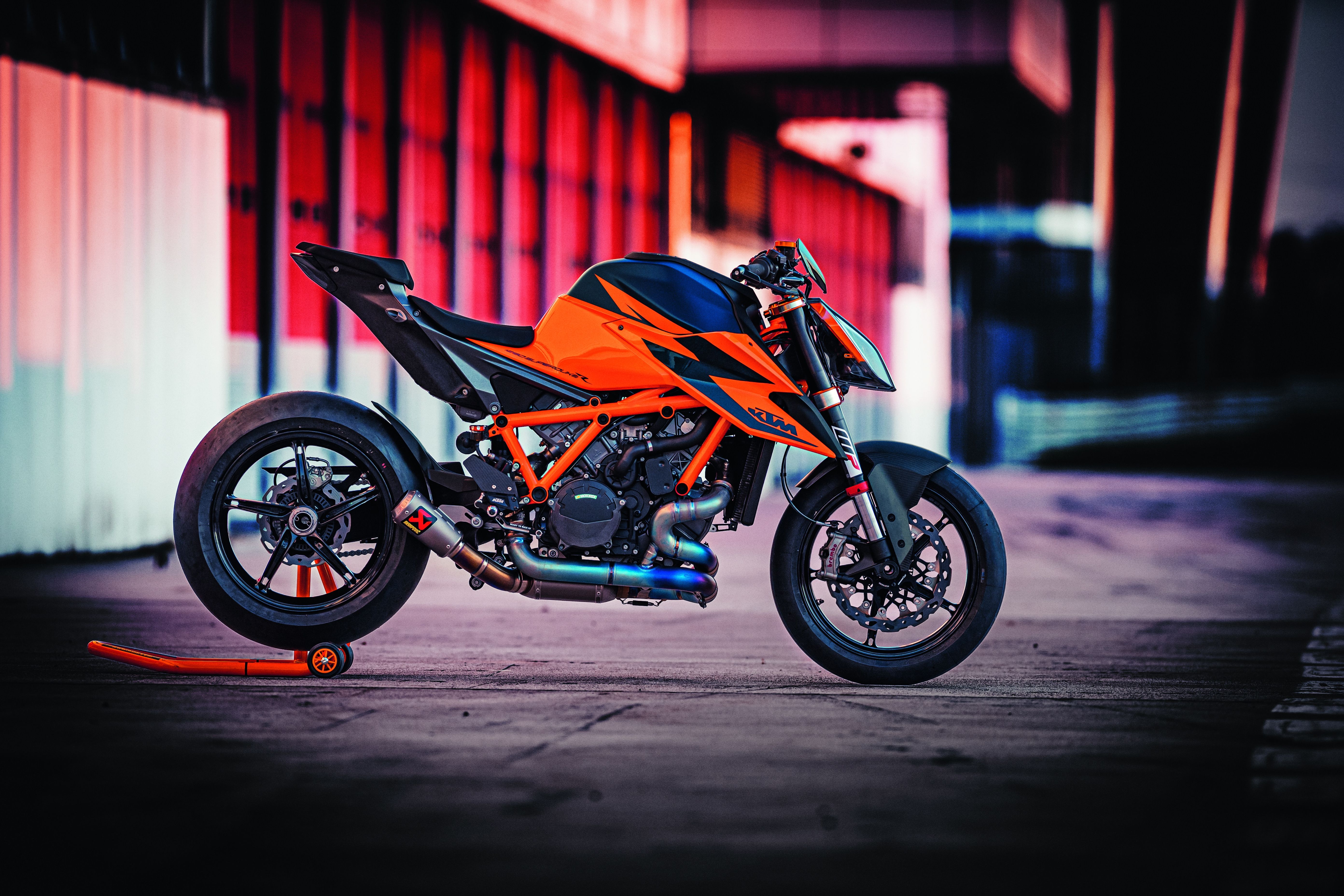 5570x3720 KTM 1290 Super Duke R Wallpaper 4K, 5K, Desktop