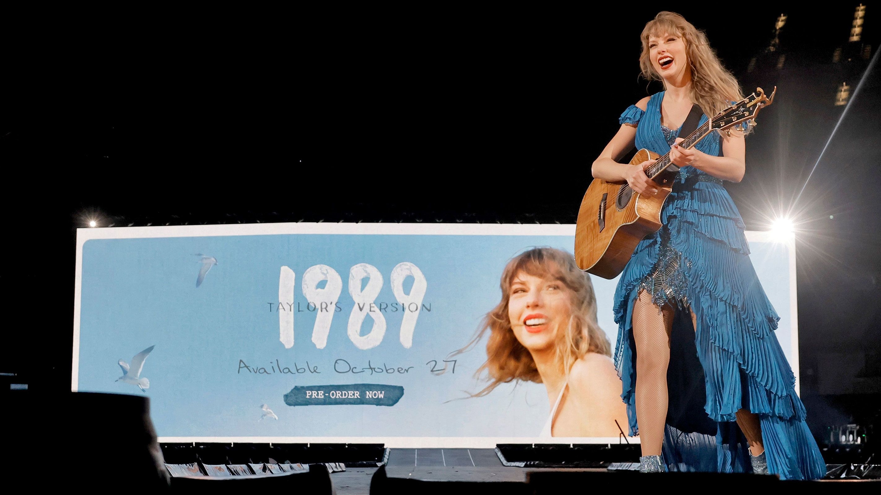 2850x1600 Taylor Swift says '1989 (Taylor's Version)' vault tracks are 'insane', Desktop