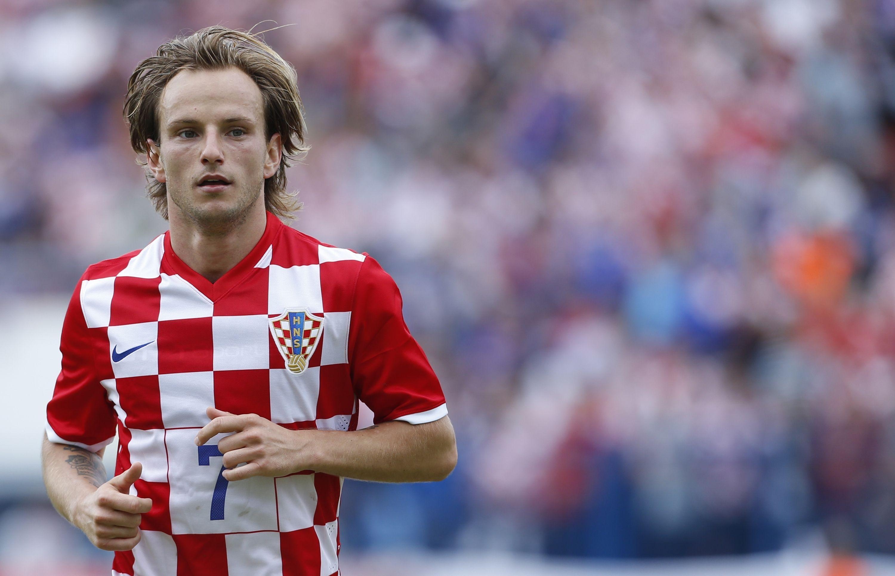 3000x1940 Ivan Rakitic Wallpaper HD, Desktop