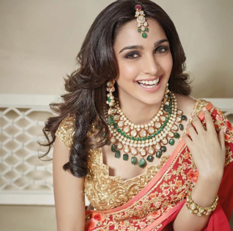 960x960 Hot Actress Kiara Advani New Image And Picture Collections, Desktop