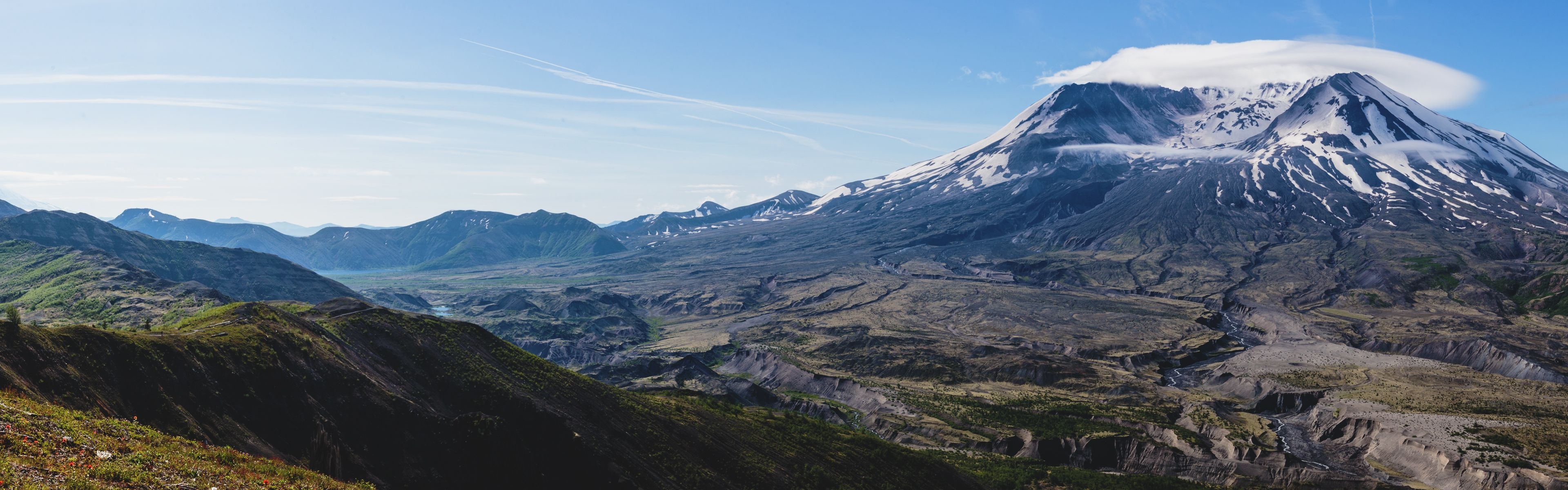 3840x1200 Mt St Helens from Johnston Ridge: 36th Anniversary Visit, Dual Screen