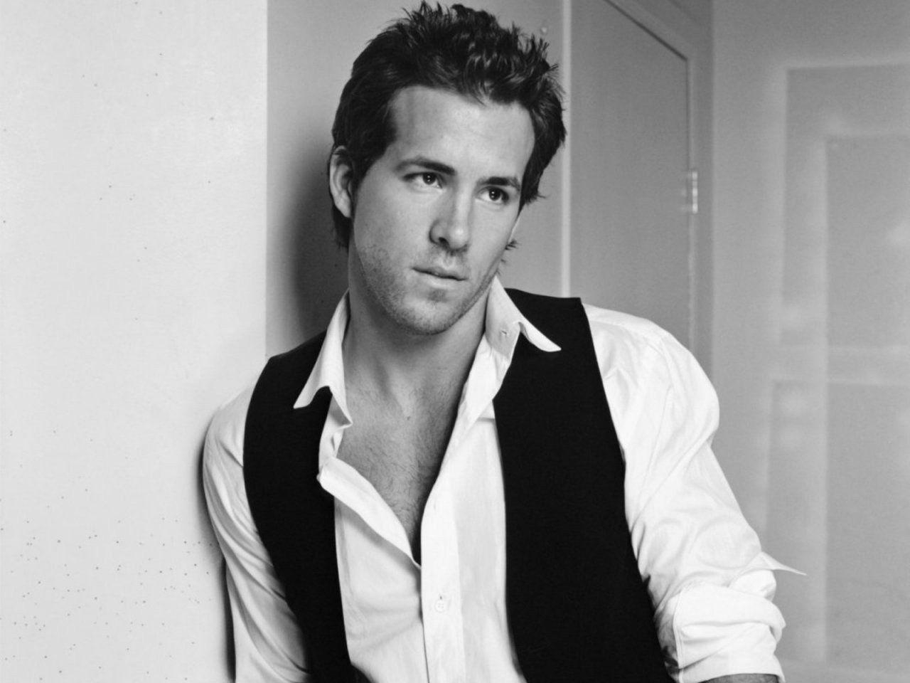 1280x960 Ryan Reynolds HD Wallpaper, Desktop