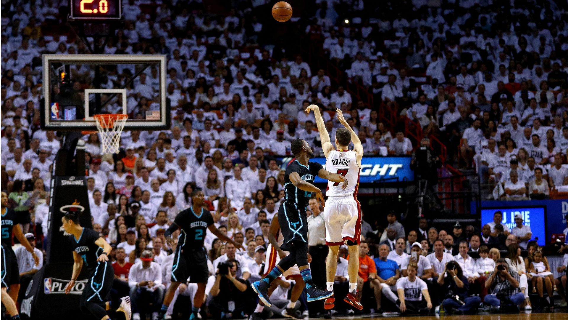 1920x1080 Heat advance as Goran Dragic goes wild in Game 7 blowout over, Desktop