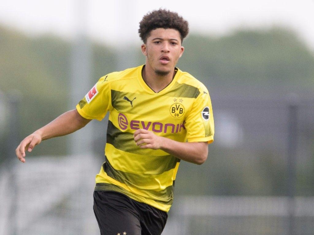 1030x770 Jadon Sancho makes Raheem Sterling 'Rage Quit' on FIFA continues, Desktop