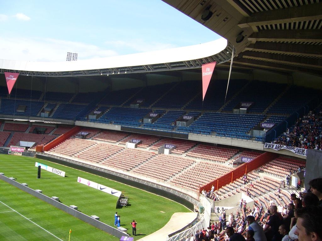 1030x770 Parc des Princes, Desktop