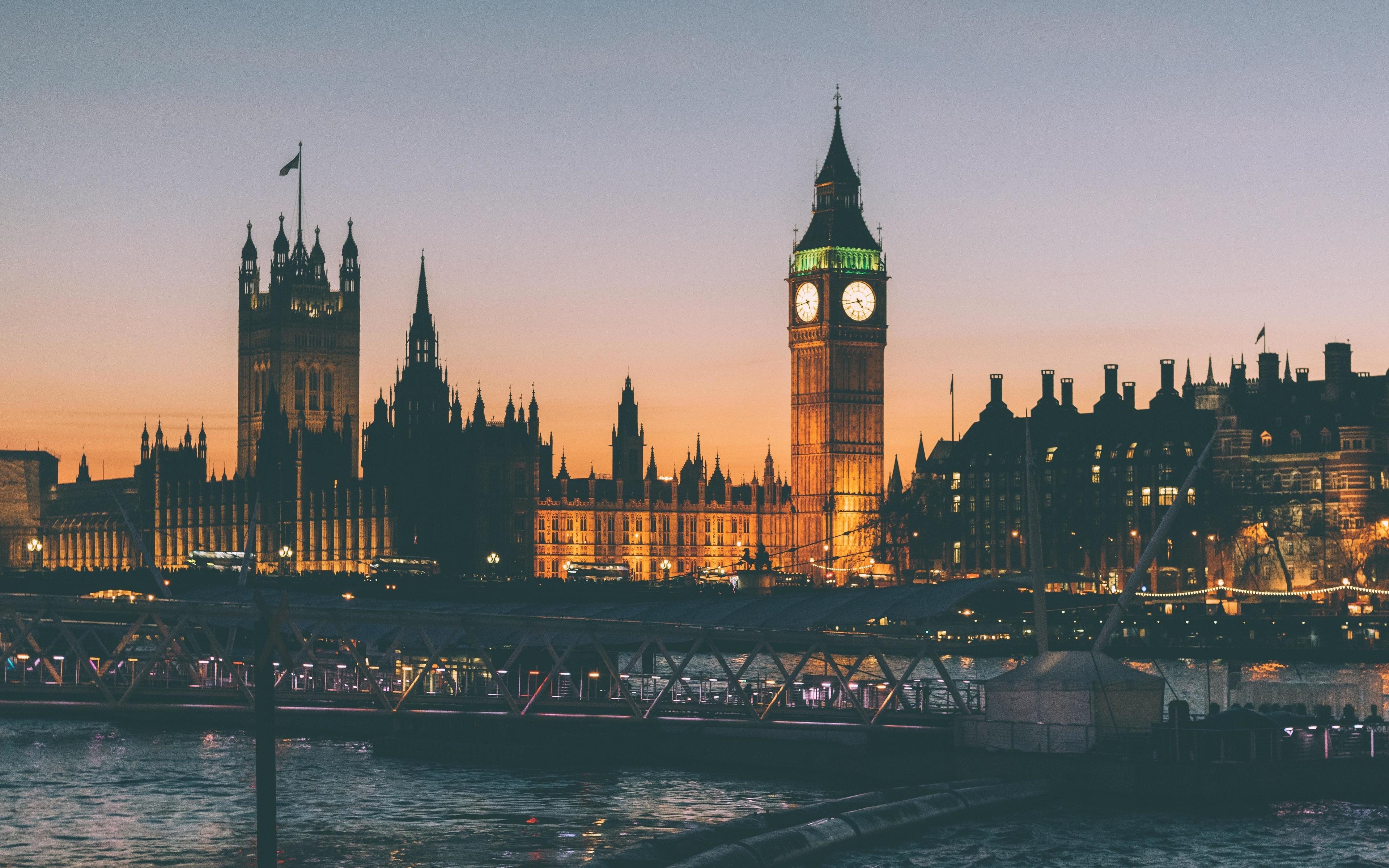 3840x2400 Clock Tower, Architecture, Big Ben, London, Night, Desktop