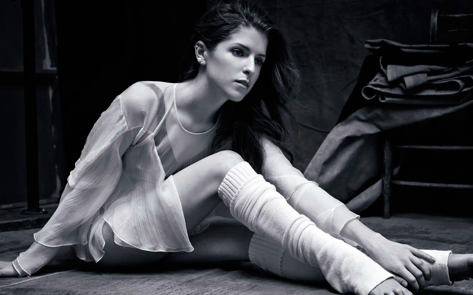 1920x1200 Singer Anna Kendrick Wallpaper, Desktop