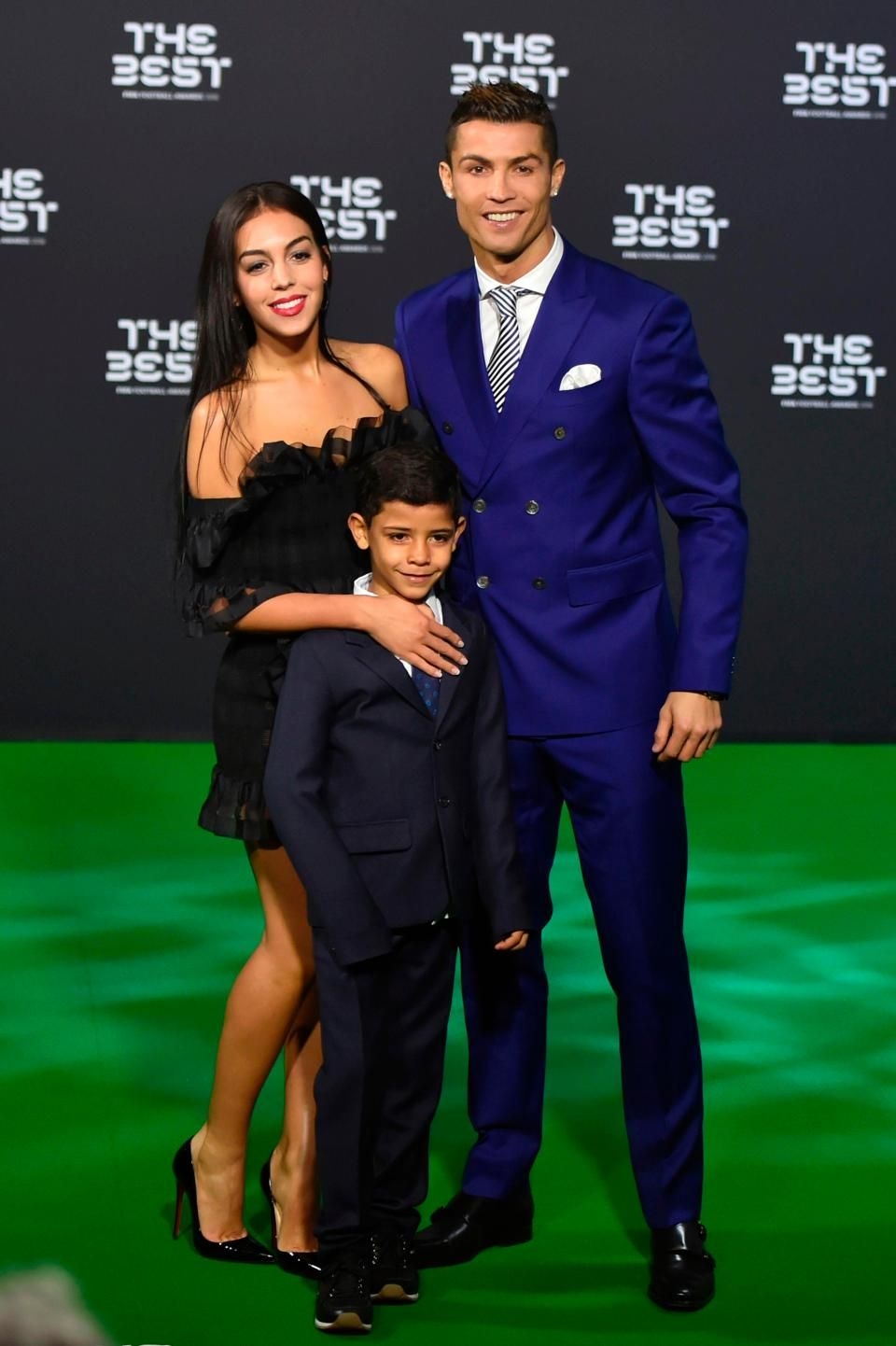 960x1450 Cristiano Ronaldo Suit Style ideas. cristiano ronaldo, ronaldo, cristano ronaldo, Phone