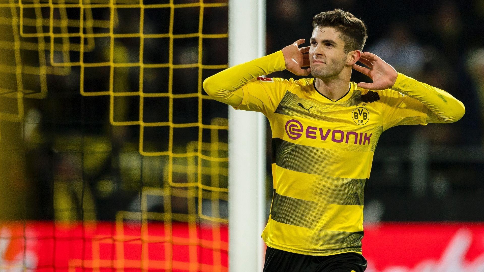 1920x1080 Christian Pulisic becoming quiet leader for U.S. and Dortmund. US, Desktop