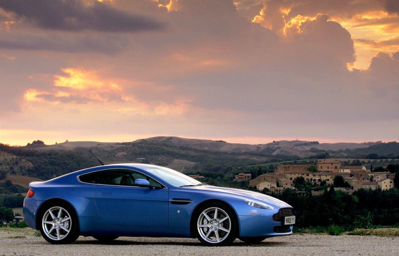 1280x830 Aston Martin Vantage HD Wallpaper, Desktop