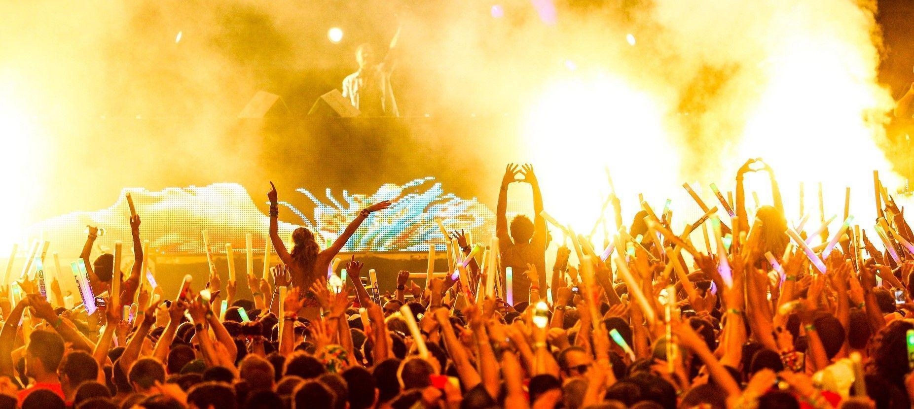 1860x830 Ultra Music Festival 2013 Wallpaper HD, Dual Screen