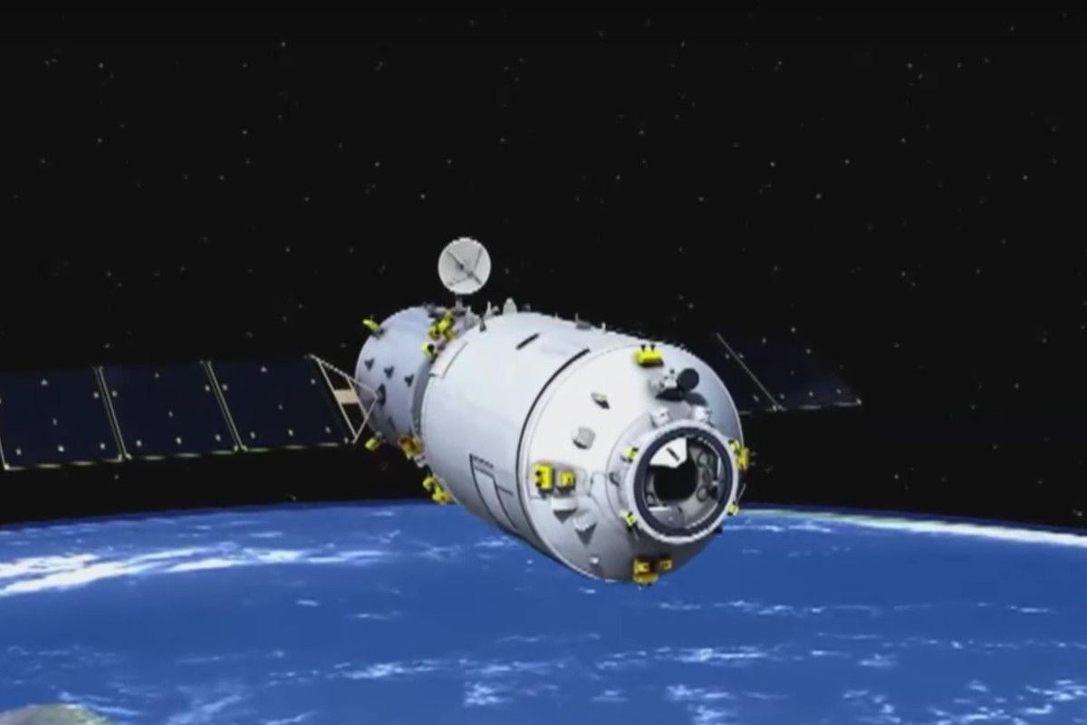 1200x800 China's first automated cargo spaceship has docked with, Desktop