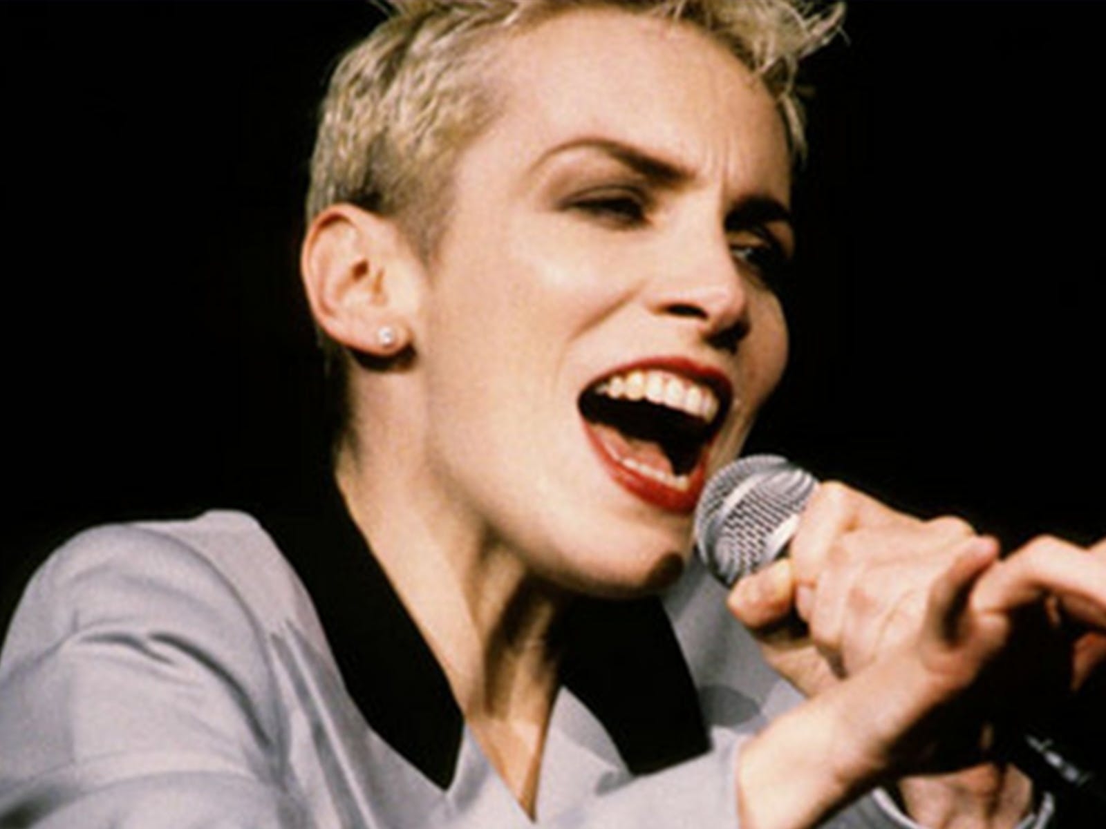 1600x1200 Sings Annie Lennox Tickets, Desktop