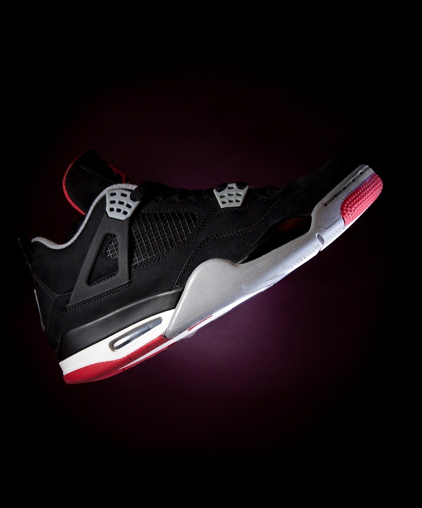 860x1030 Jordan Bred 4, Phone