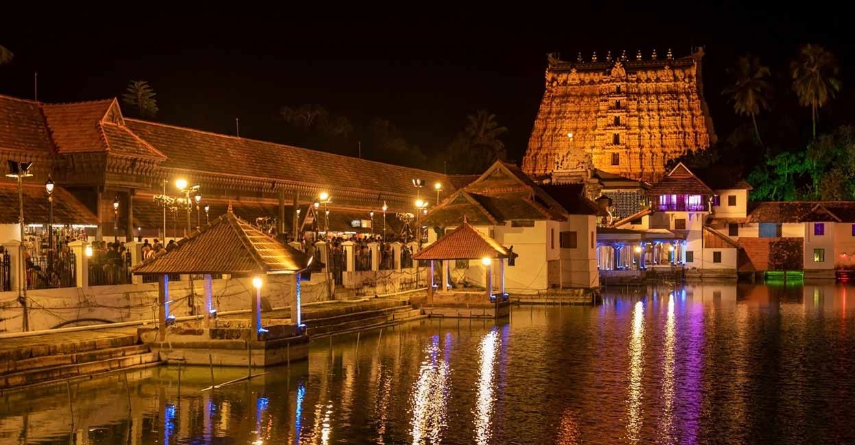 1250x650 Sree Padmanabhaswamy Temple, Desktop