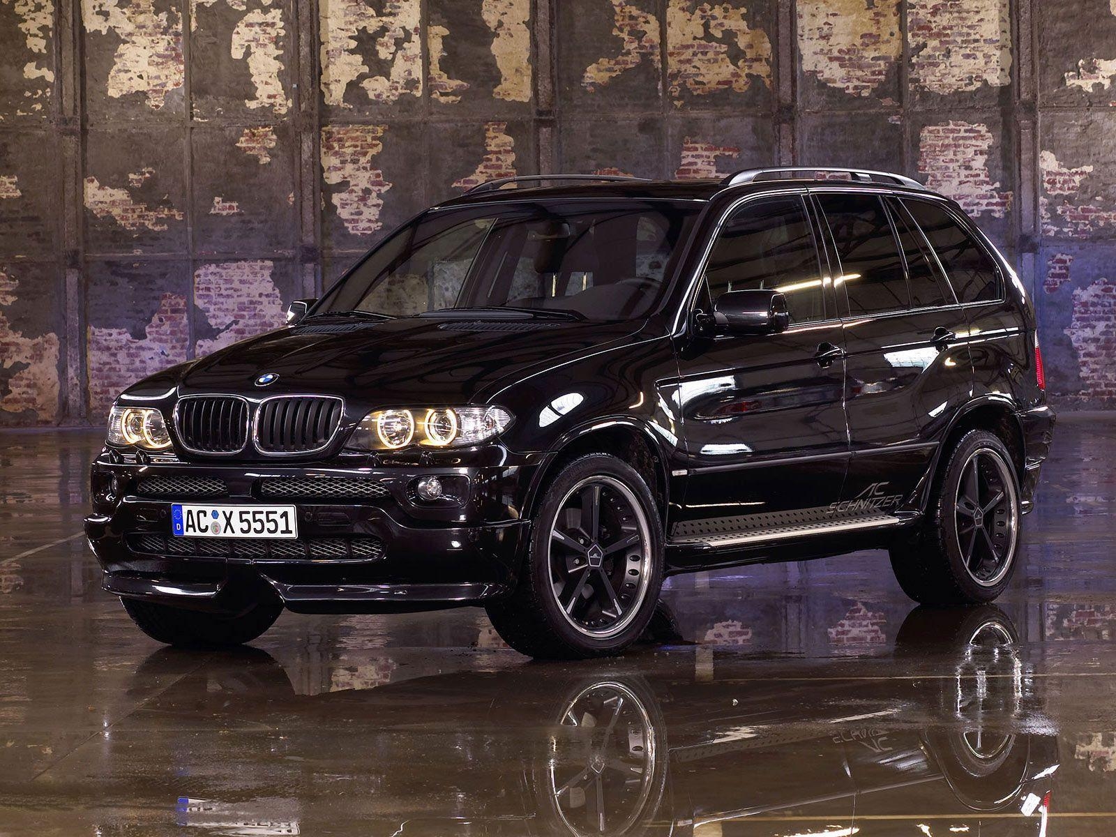 1600x1200 BMW X5 10 Wallpaper Moto, Desktop