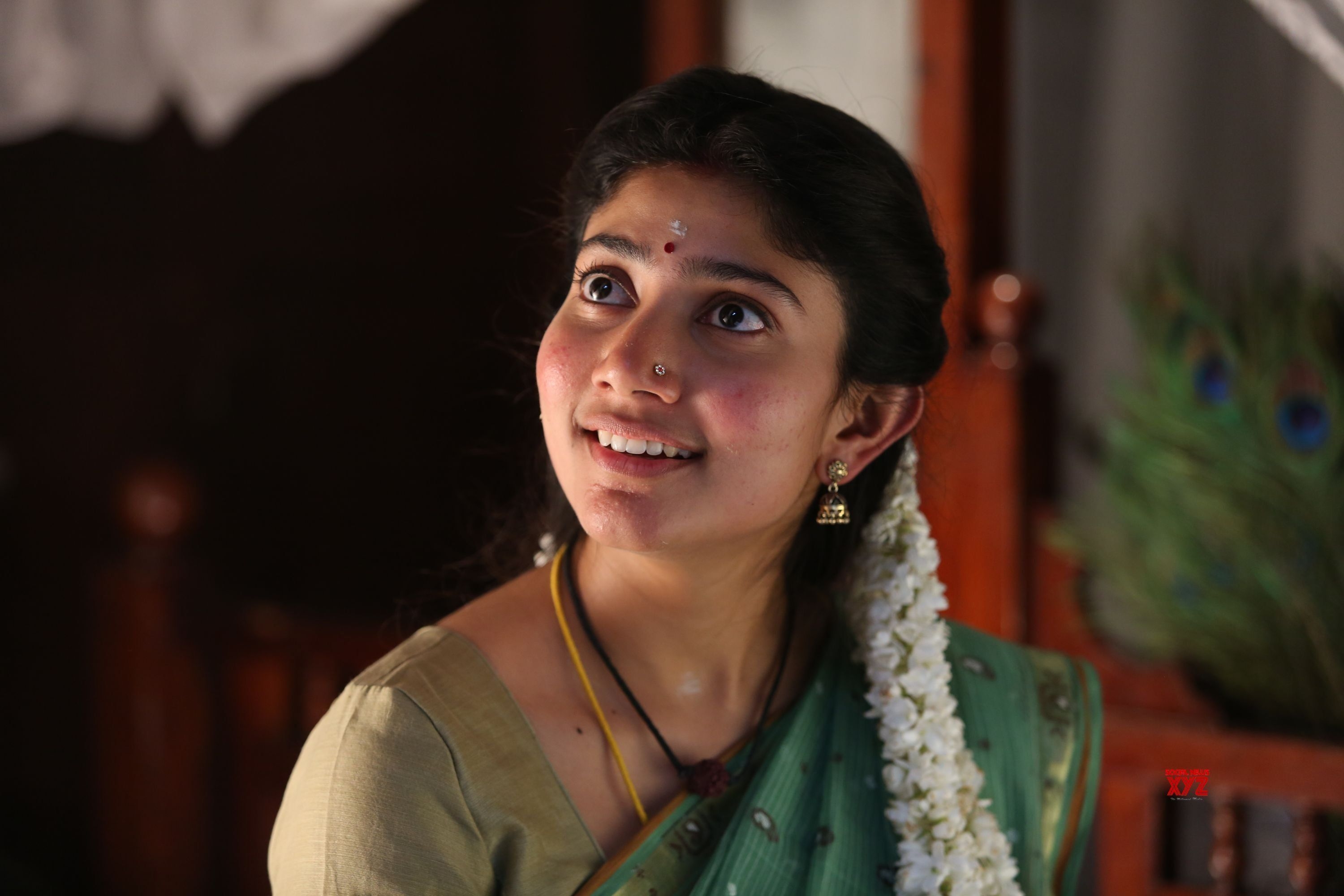 3000x2000 Maari 2 Vaanam Song HD Stills News XYZ. Sai pallavi HD image, Actors image, 2 movie, Desktop