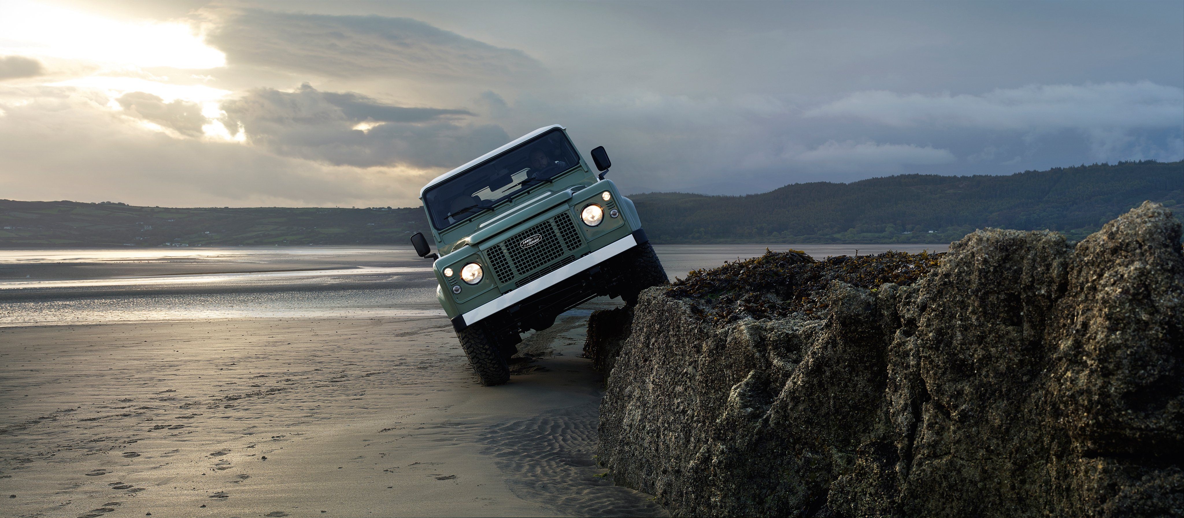 4100x1800 Land Rover Defender 9 0 Heritage Suv 4x4 Wallpaper, Dual Screen