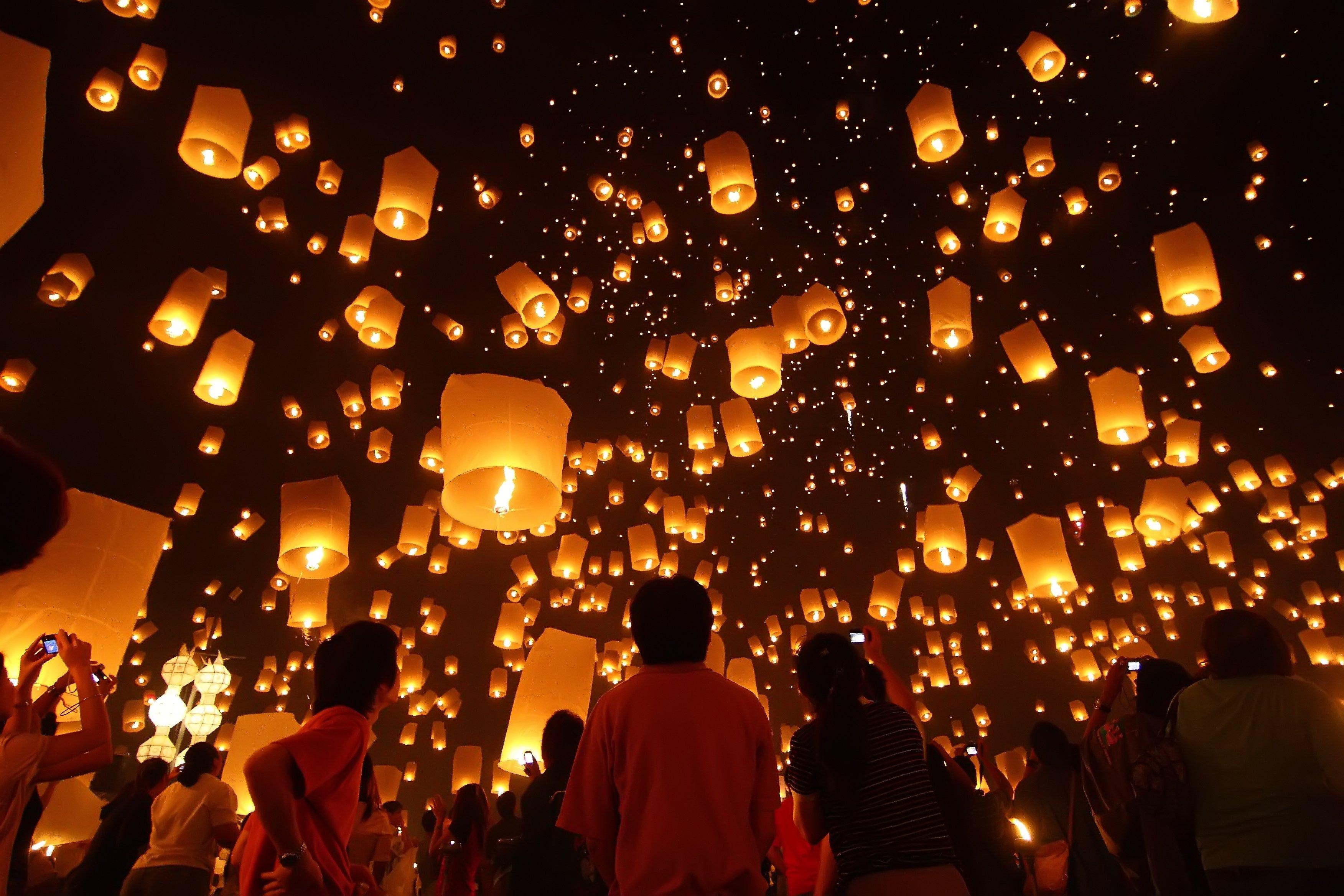 3510x2340 Thai Destinations to Celebrate Loy Krathong Festival, Desktop