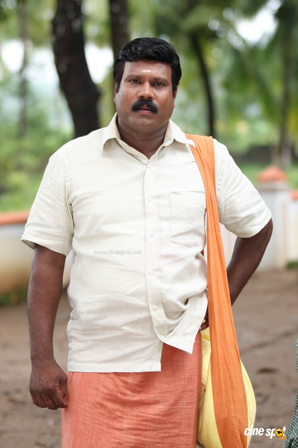 1030x1540 Kalabhavan Mani actor Photo (1), Phone