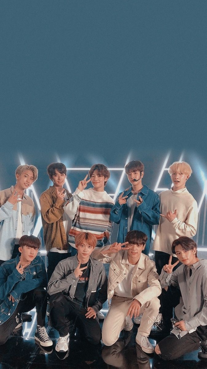 680x1200 stray kids wallpaper. Stray kids seungmin, Kids wallpaper, Felix stray kids, Phone