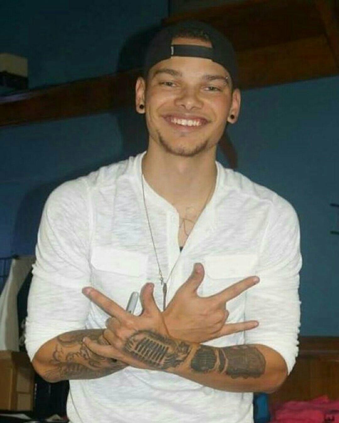 1080x1350 Kane Brown <3. DreamySteamy <3. Kane brown, Brown, Phone