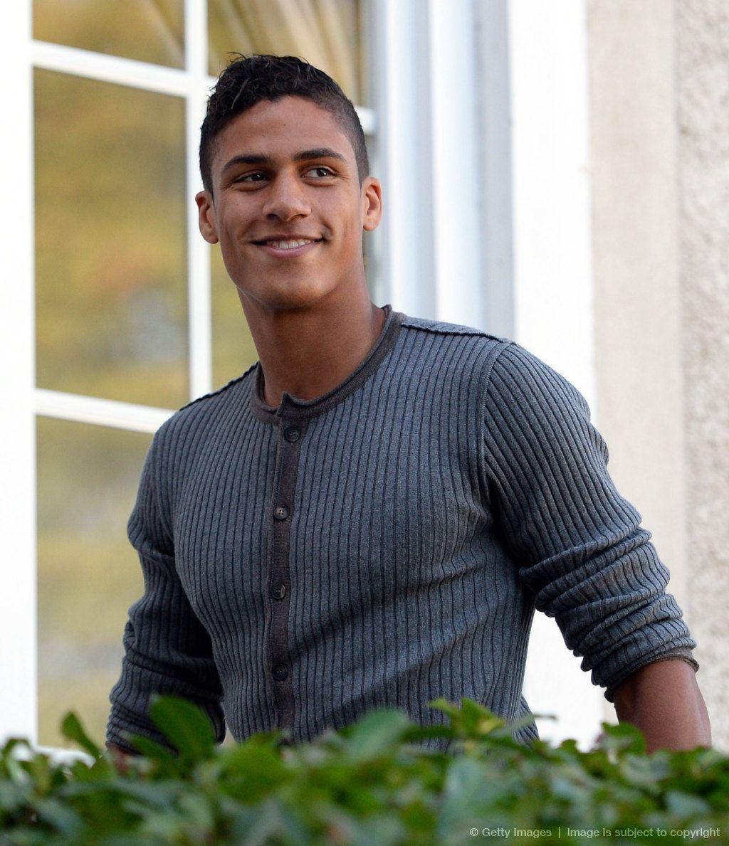 1030x1190 Raphael Varane, Phone