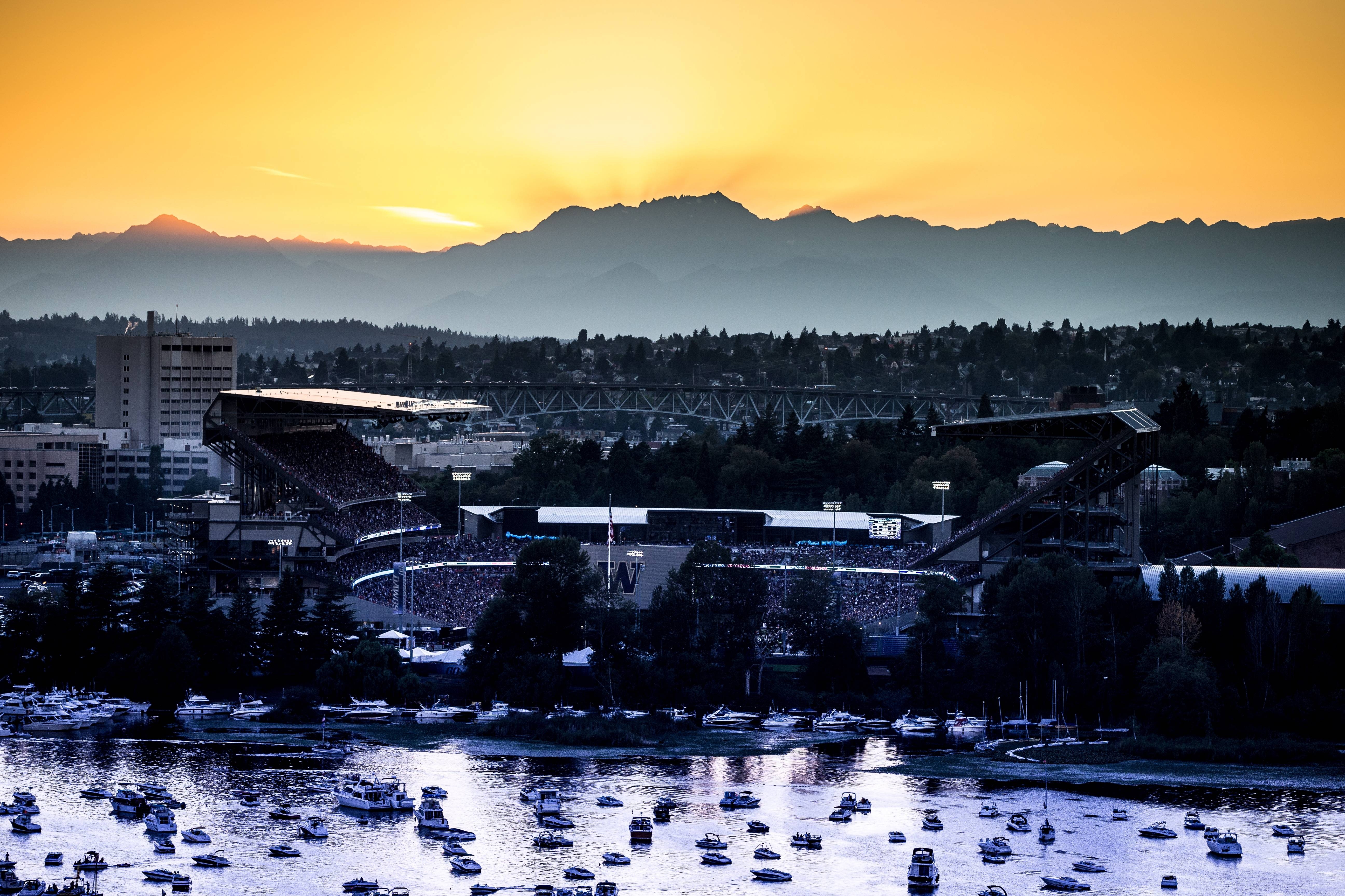 5190x3460 Washington Huskies. University of Washington Athletics, Desktop