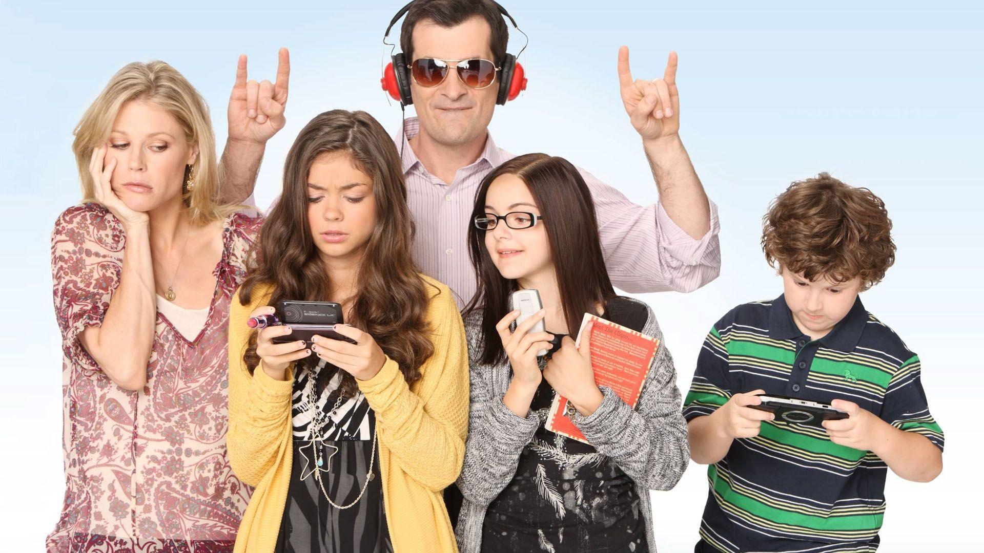 1920x1080 Modern Family Classic Family HD 16 9, Desktop