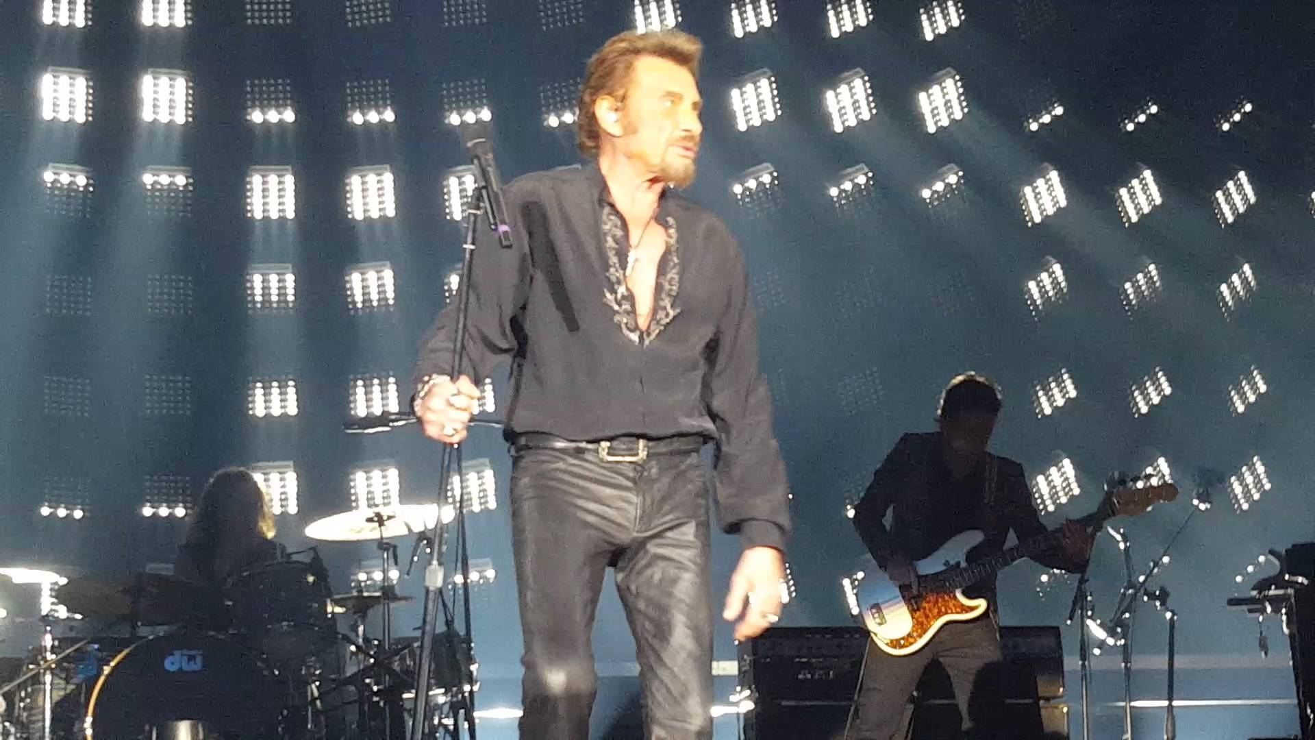 1920x1080 L'envie Johnny Hallyday Concert 2016, Desktop