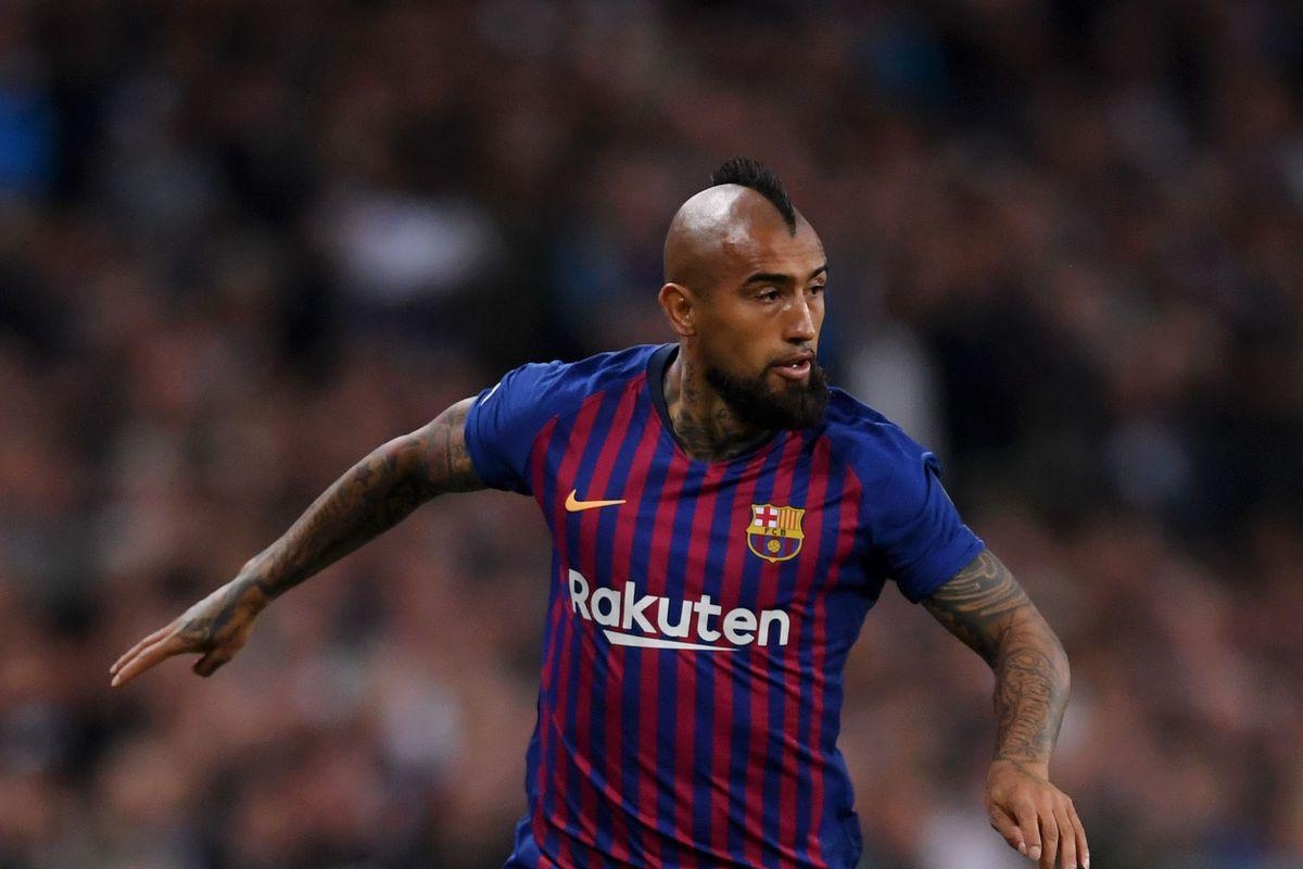 1200x800 Barcelona midfielder Arturo Vidal says he'd like to play in Mexico, Desktop