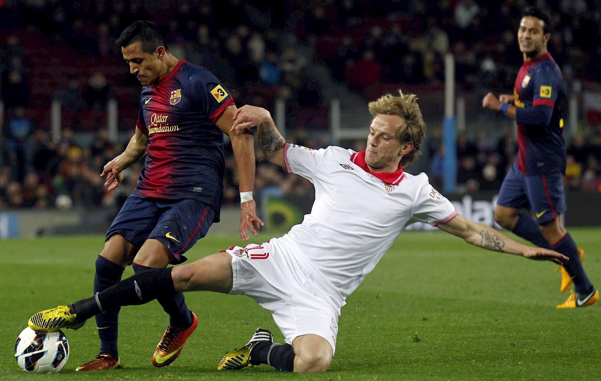 1920x1220 Ivan Rakitic HD, Desktop