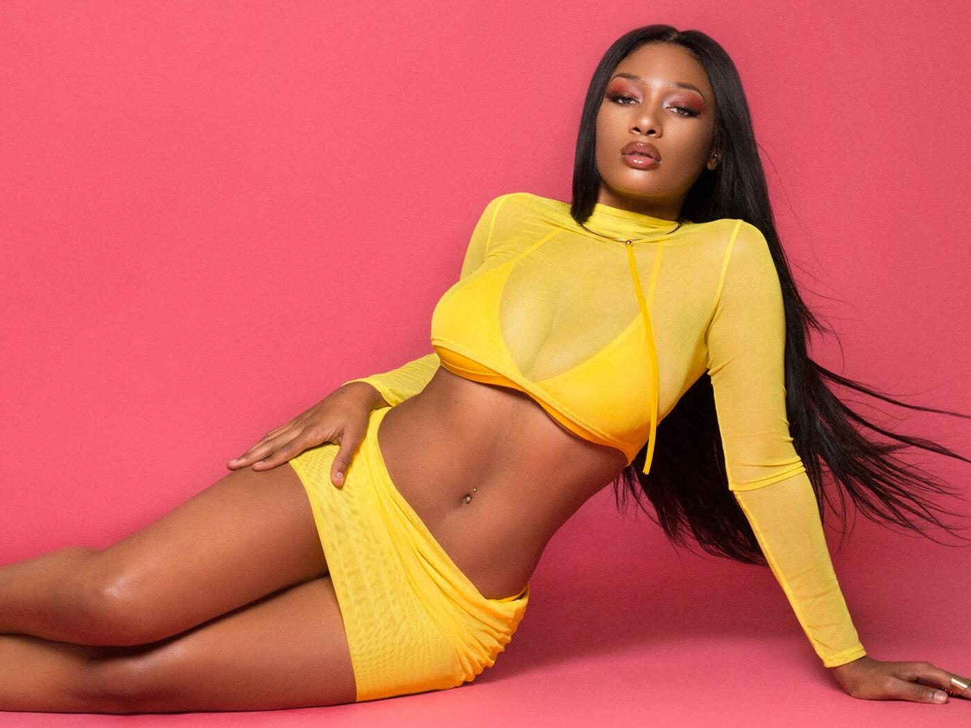 1400x1050 It's bars on bars in Megan Thee Stallion's new song, “Sex Talk”, Desktop