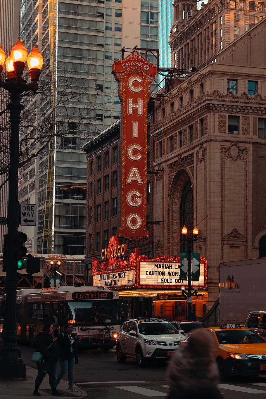 910x1370 HD wallpaper: chicago, theatre, light, musical, phone wallpaper, Phone